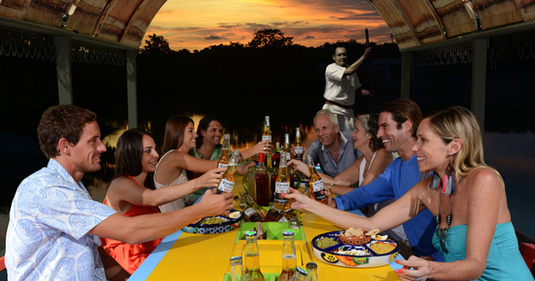 A magical dinner beneath the stars.